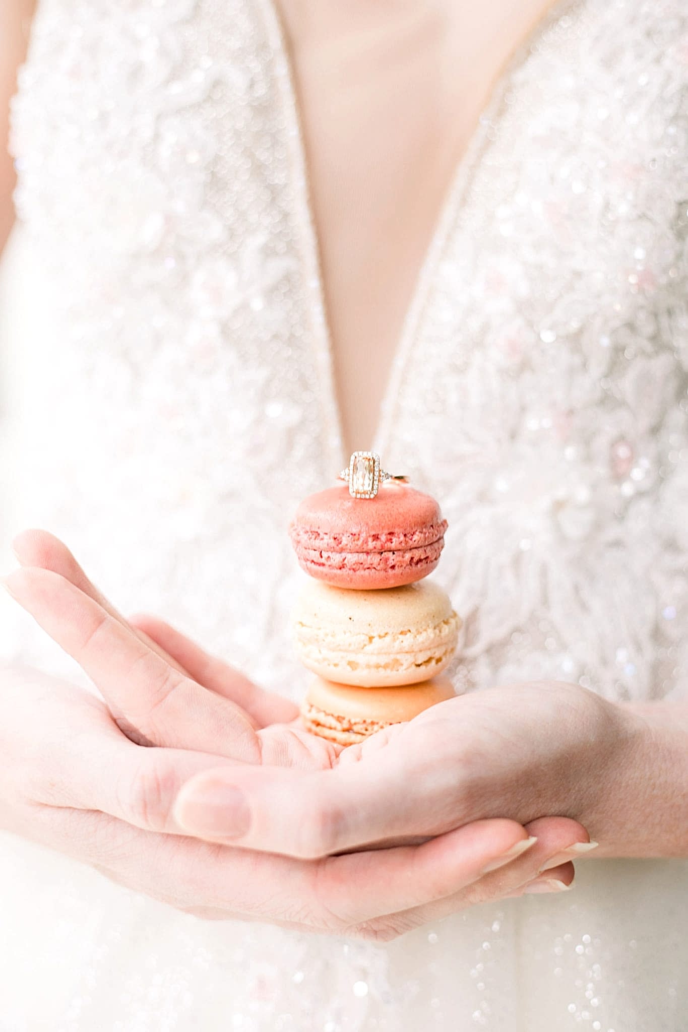 french macarons wedding day