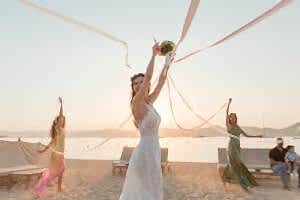 Mariage à La Bouillabaisse Plage de Chrystelle & Joseph - Guillaume Gimenez photographie
